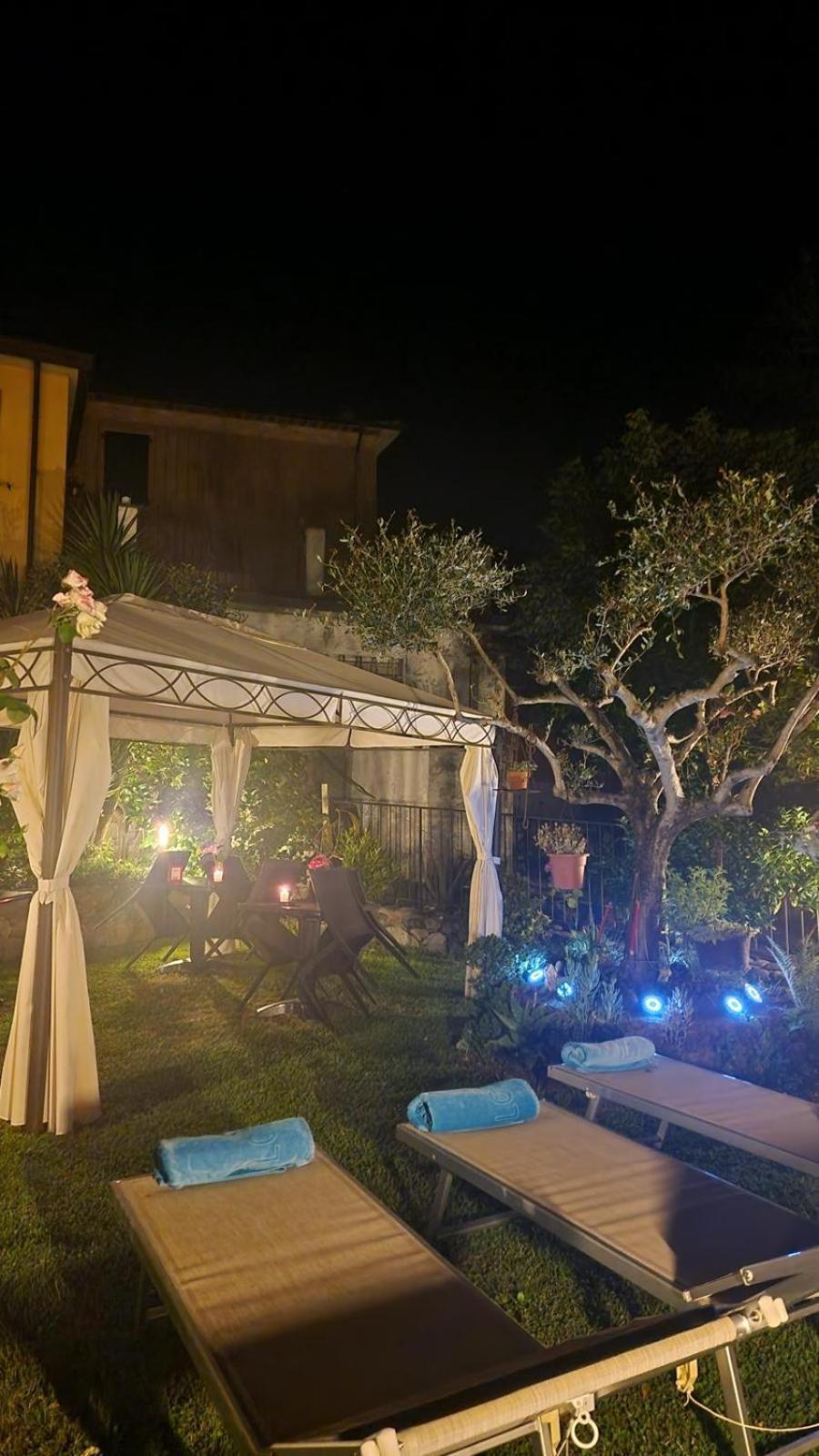 Jasmine Cottage Luni Zewnętrze zdjęcie
